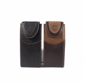 Funda de gafas en piel Nilo color marrón o negro