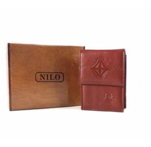 Pitillera piel Nilo con solapa y tarjetero en color cuero