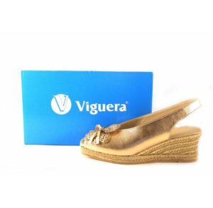 Alpargatas de cuña en piel Viguera nude metalizado