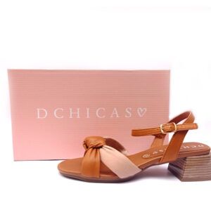 Sandalias piel tacón bajo D’CHICAS cuero rosa