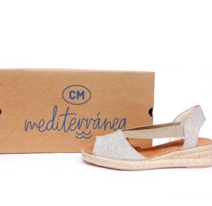 Alpargatas tipo sandalias CM Mediterránea de cuña baja plata