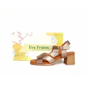 Sandalias de tacón bajo Eva Frutos taupe metalizado