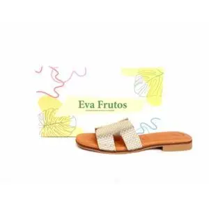 Sandalias planas pala Eva Frutos piel oro